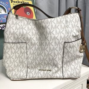 Michael Kors beautiful white & grey hobo bag. Carried minimally, basically new